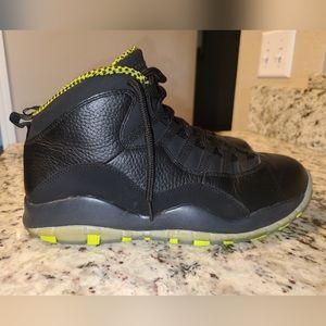 Air Jordan 10 Retro 'Venom'